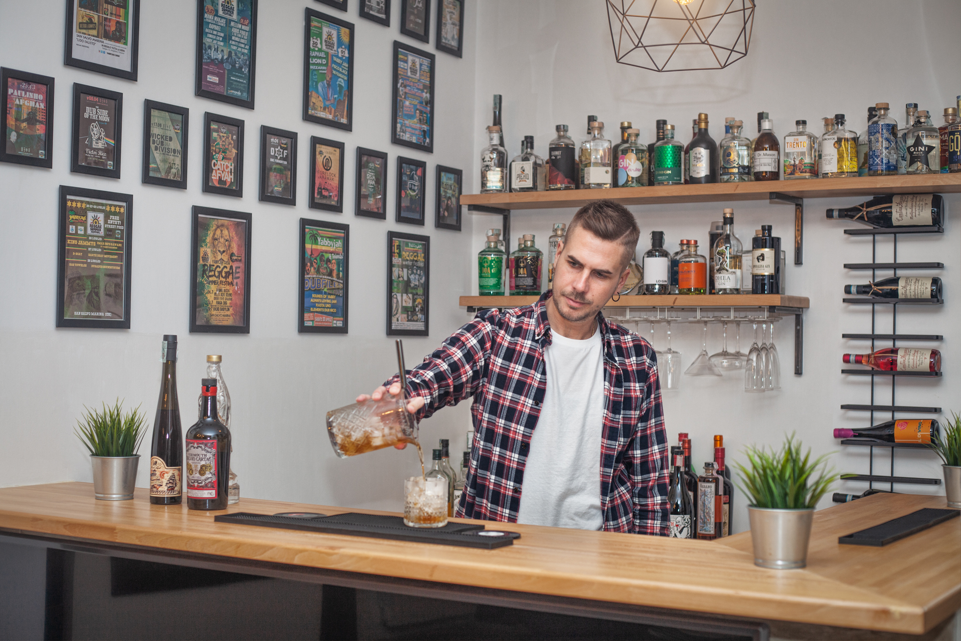 Manuel Corrado myhomebar.it fridaygin