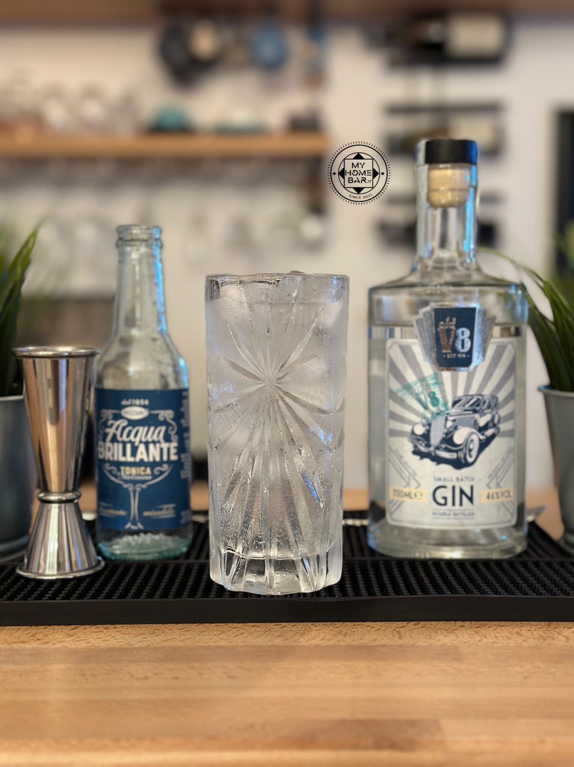 Old v8 gin myhomebar fridaygin